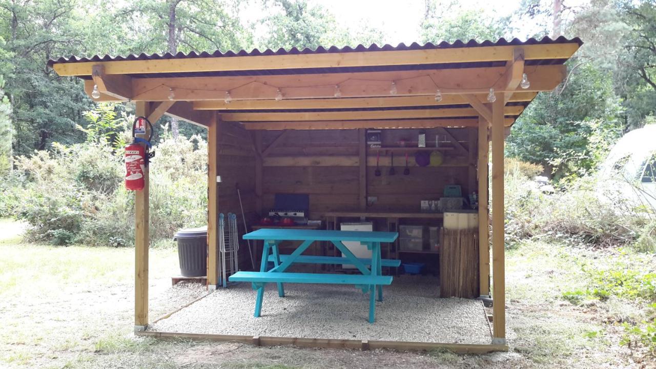 Camping Bois De St Hilaire Chalandray Εξωτερικό φωτογραφία