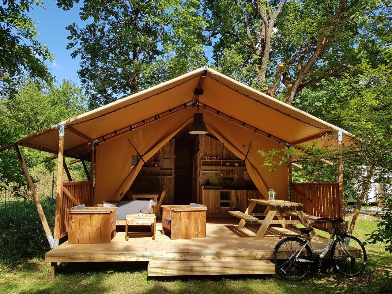 Camping Bois De St Hilaire Chalandray Εξωτερικό φωτογραφία