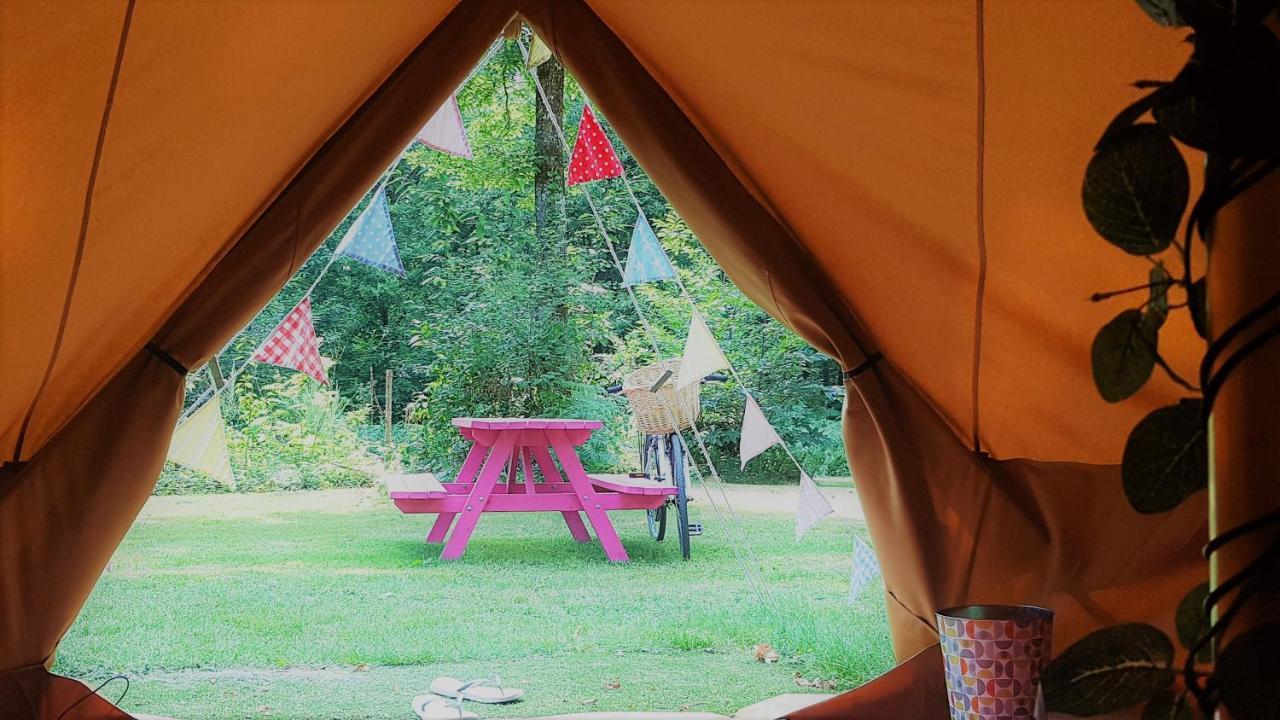 Camping Bois De St Hilaire Chalandray Εξωτερικό φωτογραφία